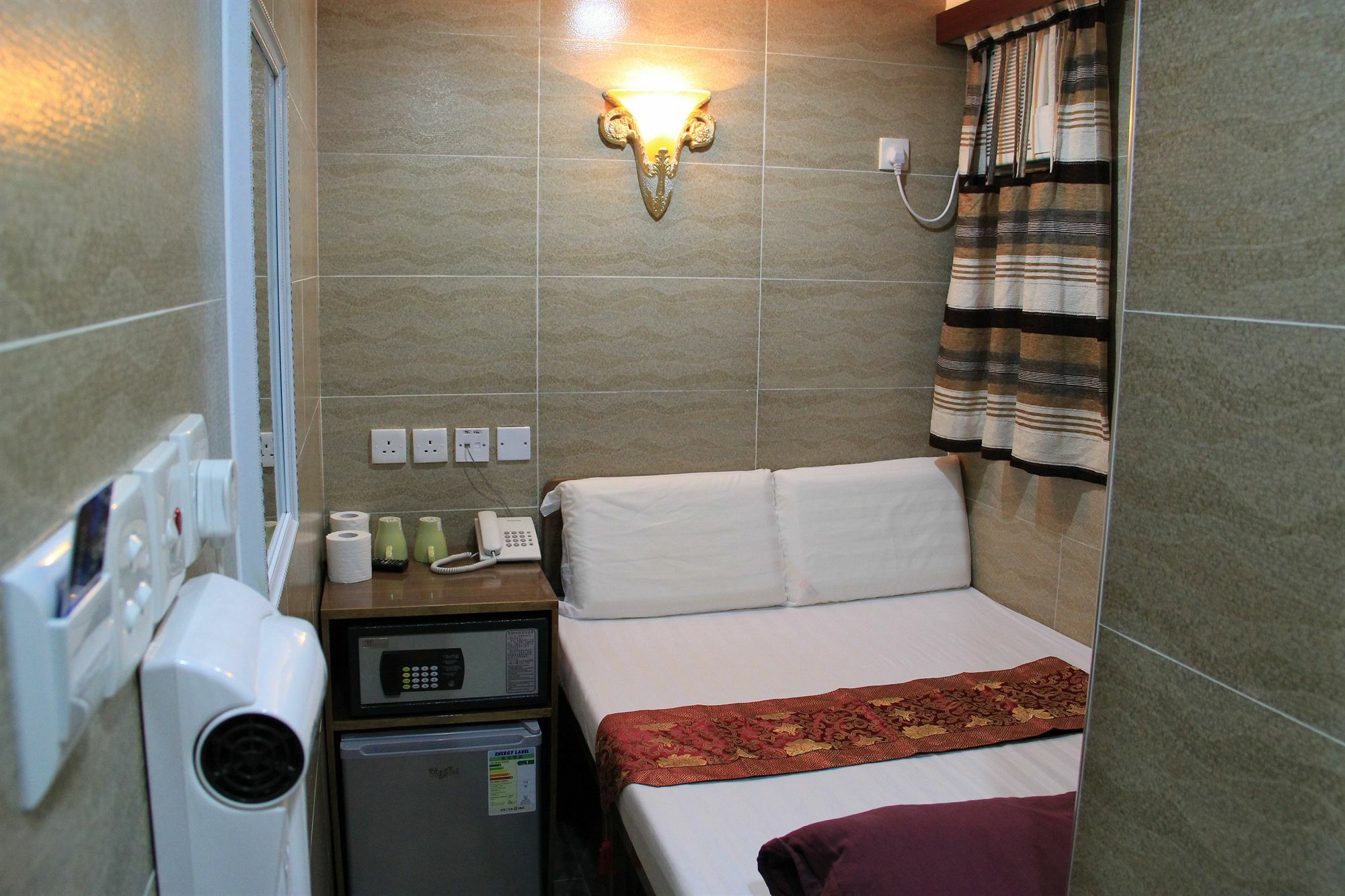 New Tokyo Hostel Hong Kong Extérieur photo